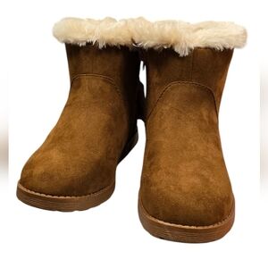Faux Suede Shearling Style Boots - Cat & jack